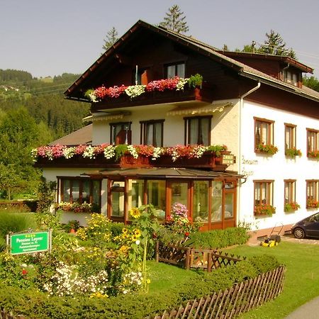 Pension Leyrer Kotschach-Mauthen ภายนอก รูปภาพ