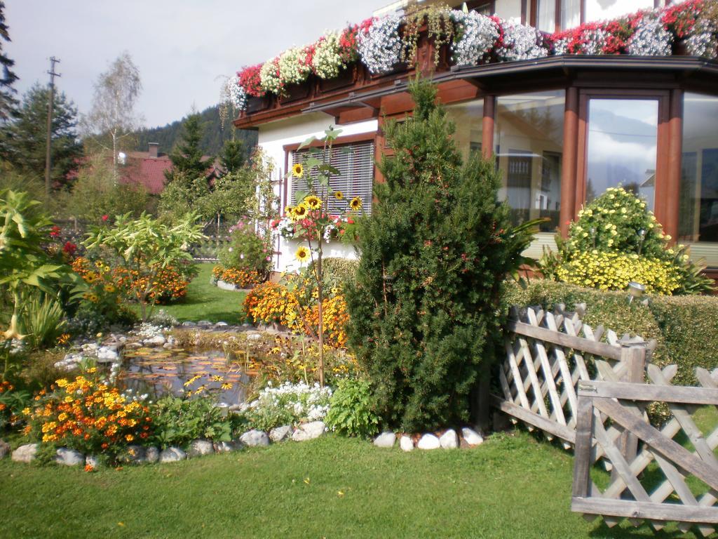 Pension Leyrer Kotschach-Mauthen ภายนอก รูปภาพ